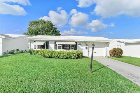 1904 SW Golf Lane, Boynton Beach, FL 33426