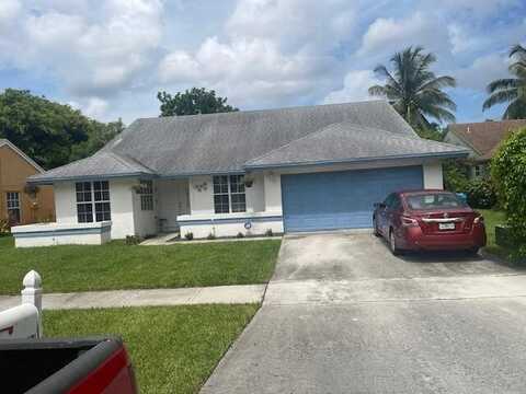 1805 Stonehaven Drive, Boynton Beach, FL 33436