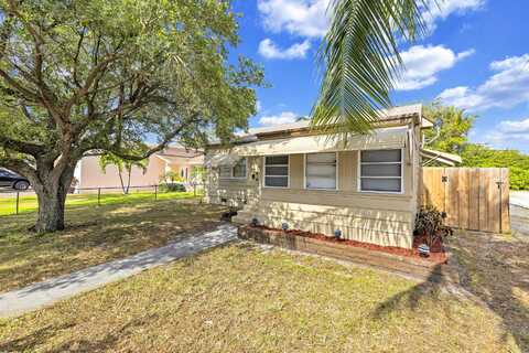 1031 N C Street, Lake Worth, FL 33460