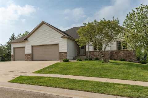 2348 Teakwood Lane SW, Rochester, MN 55902