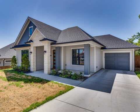 513 Dillon Street, Waxahachie, TX 75165