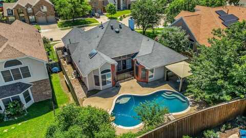 5709 Courtney Circle, Haltom City, TX 76137
