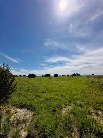 2077 Eagles Ridge Drive, Weatherford, TX 76087