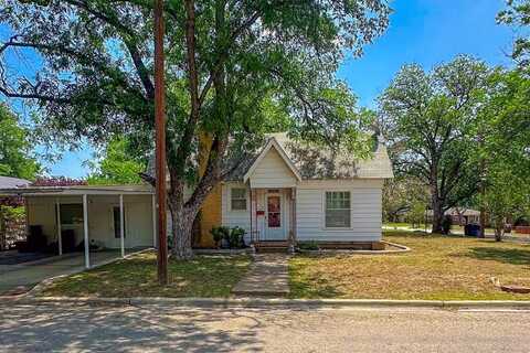 1509 S Wall, Brady, TX 76825