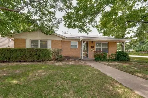 2002 Winthrop Street, Irving, TX 75061