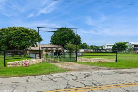 5920 Retta Mansfield Road, Burleson, TX 76028