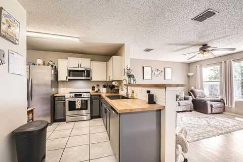 1806 Willowbrook Drive, Terrell, TX 75160