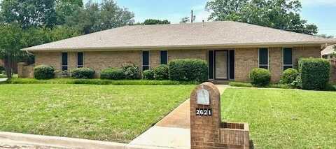 2621 Picadilly Lane, Denton, TX 76209