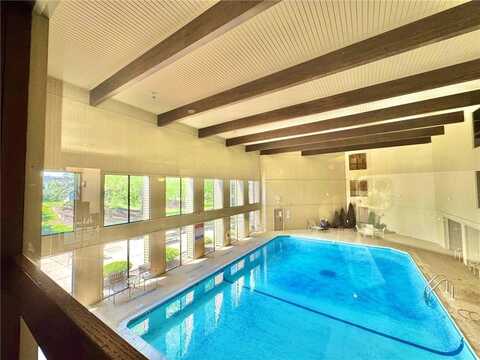 2485 Canabury Drive, Little Canada, MN 55117