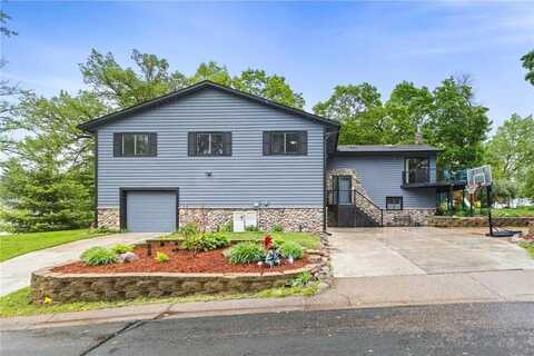 1680 Bluebird Lane, Mound, MN 55364