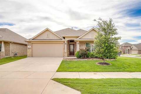 7200 Paso Verde Drive, Fort Worth, TX 76131