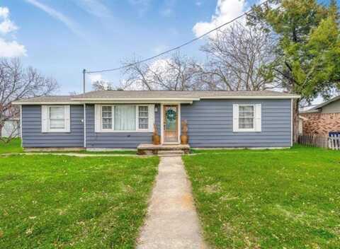 902 N Church Street, Decatur, TX 76234