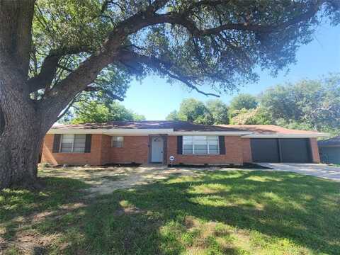 5209 Wharton Drive, Fort Worth, TX 76133