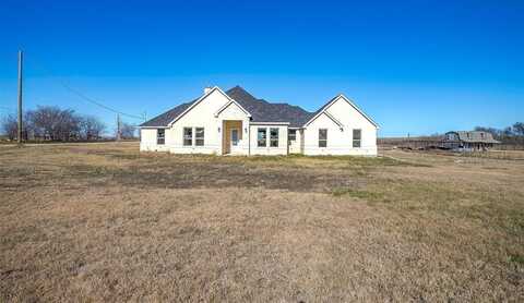 6916 Sky Road, Joshua, TX 76058