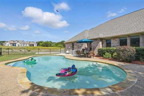 104 E Hidden Meadow Court, Cresson, TX 76035