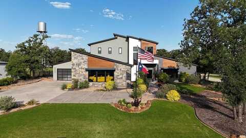 305 Pearson Pond Trail, Copper Canyon, TX 76226