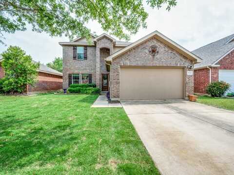 8924 Holliday Lane, Aubrey, TX 76227
