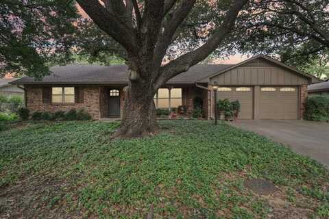 1113 Stanley Street, Denton, TX 76201