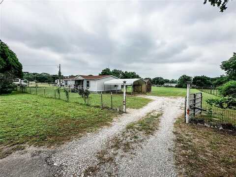 8656 S Fm 730, Azle, TX 76020