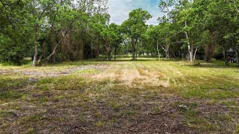 1319 Cedar Street, Bonham, TX 75418
