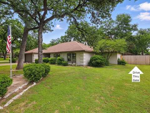 6309 Sioux Drive, De Cordova, TX 76049