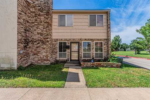 3626 Holly Tree Trail, Garland, TX 75044