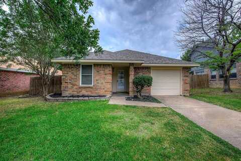 6729 Windwillow Drive, Fort Worth, TX 76137