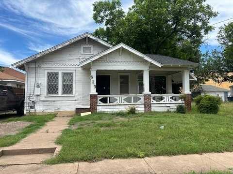 823 Centre, Dallas, TX 75208