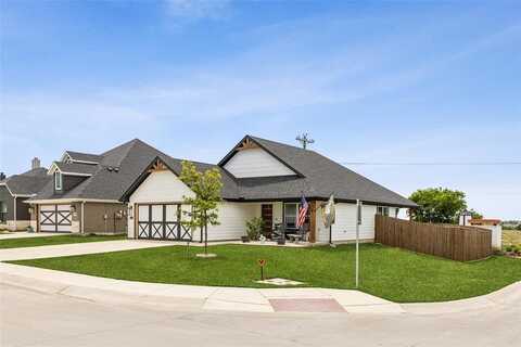 900 Tesslynn Avenue, Godley, TX 76044