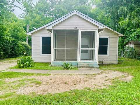 402 N Nash Street, Kaufman, TX 75142
