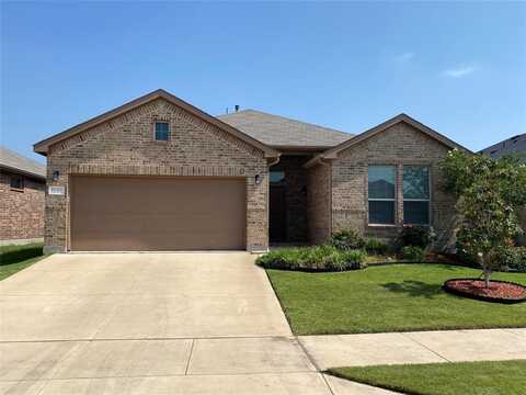 1037 Madelia Avenue, Fort Worth, TX 76177