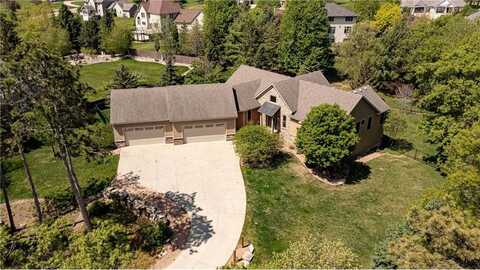 1315 Wicklow Lane SW, Rochester, MN 55902