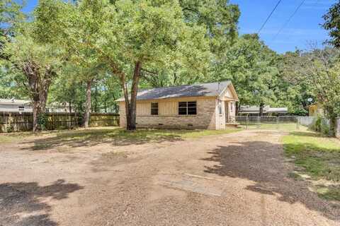 118 Dogwood Trail, Gun Barrel City, TX 75156
