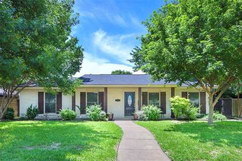909 Redwood Drive, Richardson, TX 75080