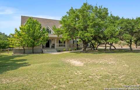 102 Kendall View Dr, Boerne, TX 78006