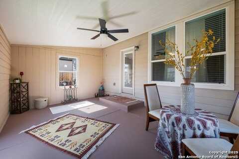 5266 Anzueto, San Antonio, TX 78261