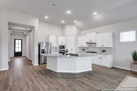 513 Foxbrook, Cibolo, TX 78108