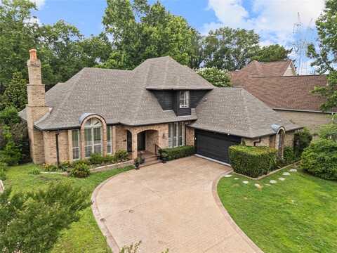 6307 Shady Oaks Drive, Tyler, TX 75703