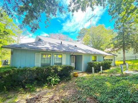 21363 Stevenson Rd, Frankston, TX 75763