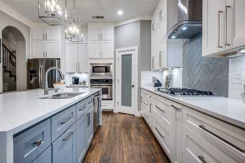 8230 Carter Street, Lantana, TX 76226