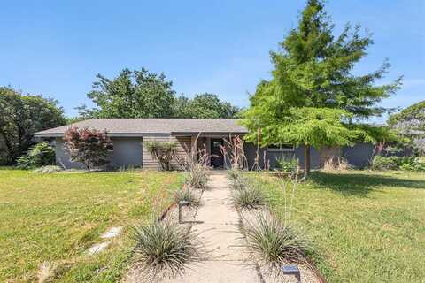 4241 Whitfield Avenue, Fort Worth, TX 76109