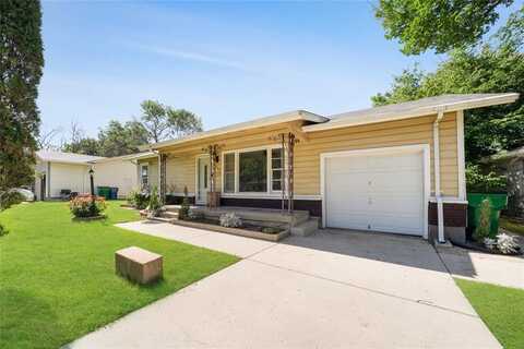 5312 Nadine Drive, Haltom City, TX 76117