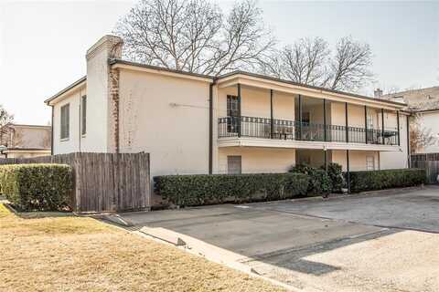 4901 Bryce Avenue, Fort Worth, TX 76107