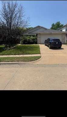 5417 Lansdowne Avenue, Fort Worth, TX 76135
