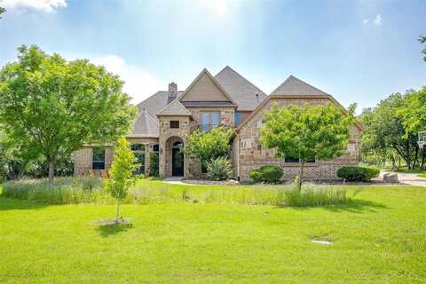 8456 Drop Tine Drive, Fort Worth, TX 76126