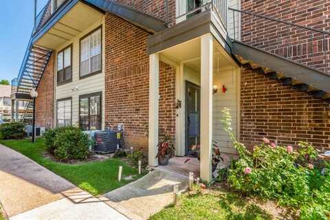 5981 Arapaho Road, Dallas, TX 75248
