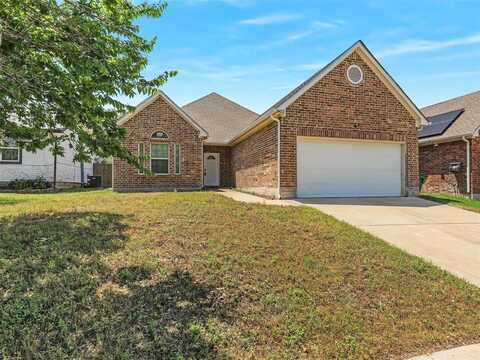 8425 Whitney Drive, White Settlement, TX 76108