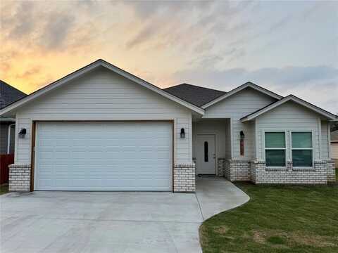 2817 Steepleridge Circle, Granbury, TX 76048