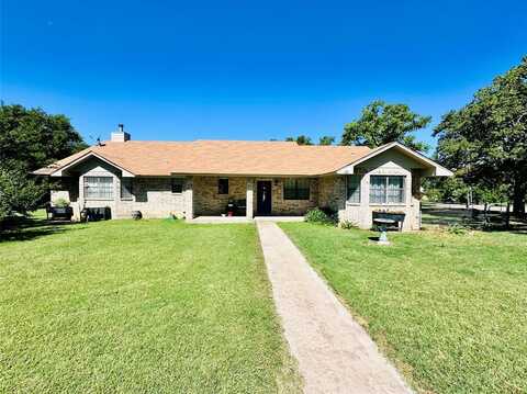 425 N Avenue E, Cross Plains, TX 76443