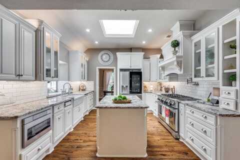 6902 Blue Mesa Drive, Dallas, TX 75252